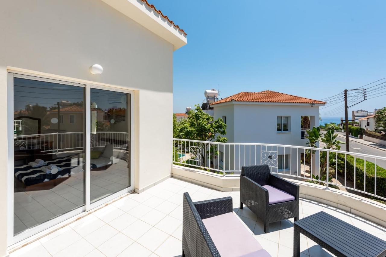 קורל ביי Villa Oasis By Ezoria Villas מראה חיצוני תמונה