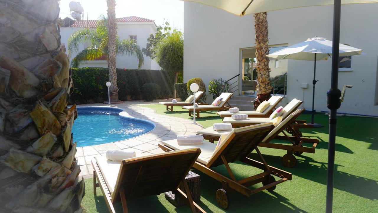 קורל ביי Villa Oasis By Ezoria Villas מראה חיצוני תמונה